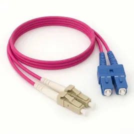 Патч-корд ADVANT ADVOM4-PCD005-LCSC-UU-LM, Simplex, тип волокна: OM4. Разъемы: LC/UPC-SC/UPC. Длина: 0,5, оболочка: LSZH, диаметр кабеля: 3.0