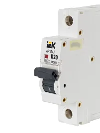ARMAT Авт. выкл. M06N 1P D 20А IEK