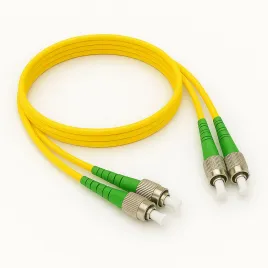 Патч-корд ADVANT ADVOS2-PCD005-LCLC-UU-LW, Duplex, тип волокна: SM 9/125 (OS2). Разъемы: FC/APC-FC/APC. Длина: 0,5, оболочка: LSZH, диаметр кабеля: 3