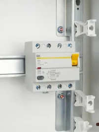 УЗО ВД1-63 4Р 32А 300мА IEK