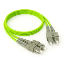 Патч-корд ADVANT ADVOM5-PCD05-SCSC-UU-LL, Duplex, тип волокна: MM 50/125 (OM5). Разъемы: SC/UPC-SC/UPC. Длина: 5, оболочка: LSZH, диаметр кабеля: 3