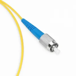 Оптический пигтейл ADVANT ADVOS2-PT01-FCU-LY, тип волокна: OS2 9/125. Разъем: FC/UPC, длина: 1, оболочка: LSZH, диаметр: 0.9, цвет: Желтый