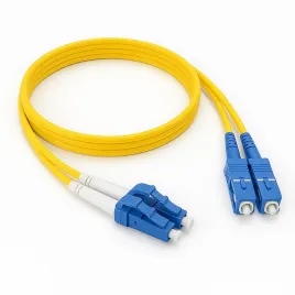 Патч-корд ADVANT ADVOM3-PCD10-LCSC-UU-LA, Duplex, тип волокна: SM 9/125 (OS2). Разъемы: LC/UPC-SC/UPC. Длина: 10, оболочка: LSZH, диаметр кабеля: 3