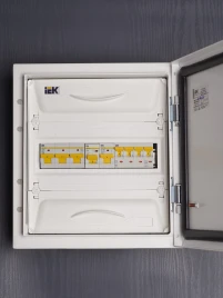 KARAT Авт. выкл. ВА47-100 1P C 80А 10кА IEK