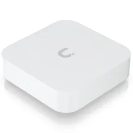 Межсетевой экран/ Compact independent gateway with a full suite of adv