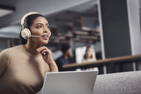Jabra Evolve2 65 - USB-A MS Teams Stereo with Charging Stand фото 6