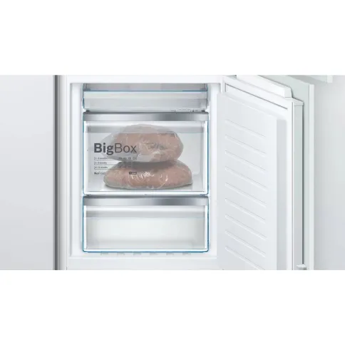 Bosch KIN86AF3M8 фото 6