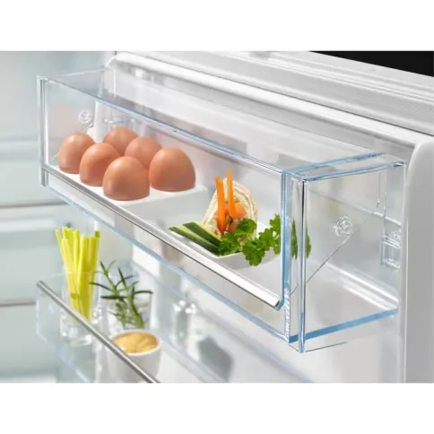 Electrolux KNP7TE75S фото 6