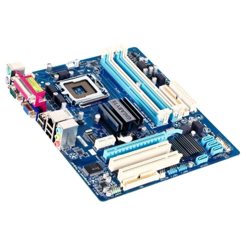 Gigabyte GA-G41M-COMBO фото 2