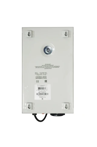 Стабилизатор POWERMAN AVS 1000S, ступенчатый регулятор, цифровые индикаторы уровней напряжения, 1000ВА, 140-260В, максимальный входной ток 7А, 1 евророзетка, IP-20, навесного исполнения, 290мм х 175мм х 68мм, 3,09 кг./ Stabilizer POWERMAN AVS 1000S, step- фото 2