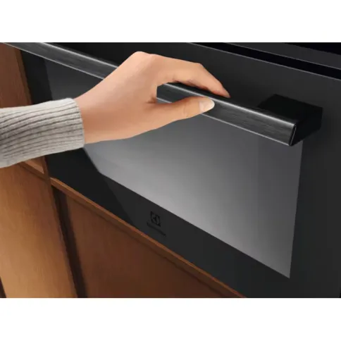 Electrolux EVM9E2XT фото 5