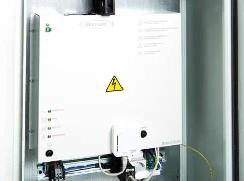 988 SKAT SMART UPS-1000 IP65 SNMP Wi-Fi, ИБП 220В 1000ВА синусоида 2 А фото 4