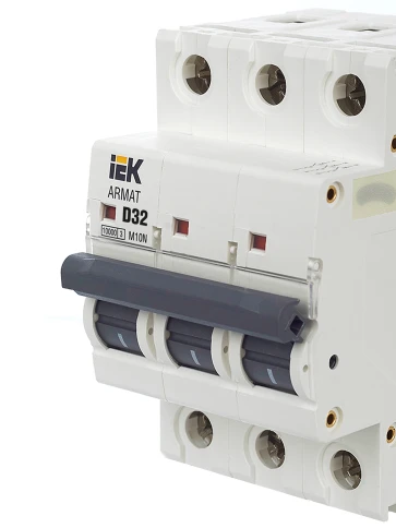 ARMAT Авт. выкл. M10N 3P D 32А IEK фото 2
