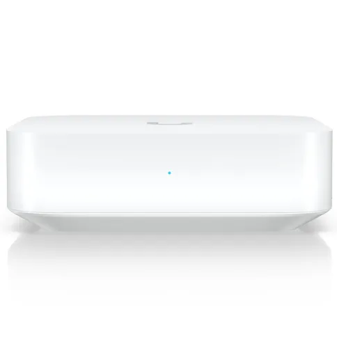 Межсетевой экран/ Compact independent gateway with a full suite of adv фото 3