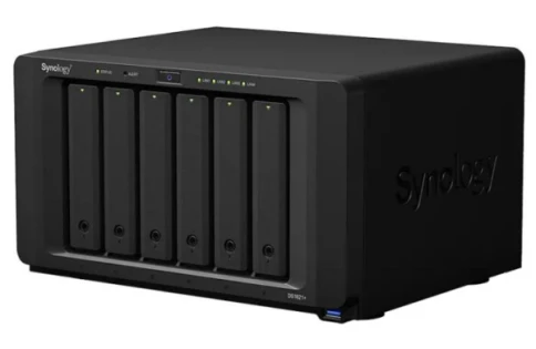 Сетевое хранилище Synology DS1621+ фото 1